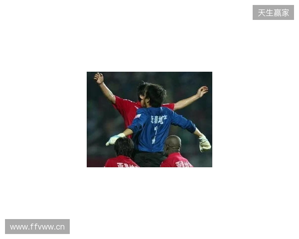 法比奥庆祝足协杯夺冠：我们是冠军了！这座城市值得拥有这一刻