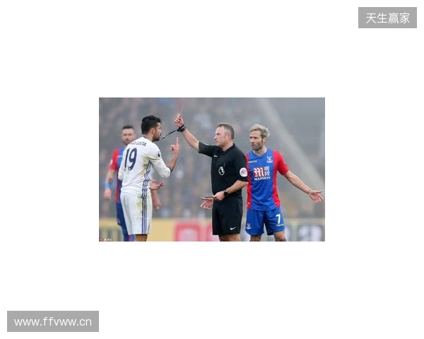 前白堡球员：当年刻意吃黄牌被停赛，这样就能多见见女友了