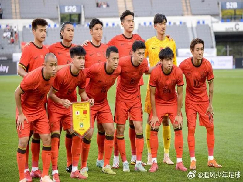 北青：国足曾计划10月在杭州集训，但因新帅迟迟未到位等因素搁浅