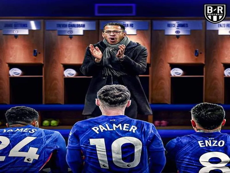 卫报：切尔西球员想要一个能赢得更衣室尊重、气场强大的教练